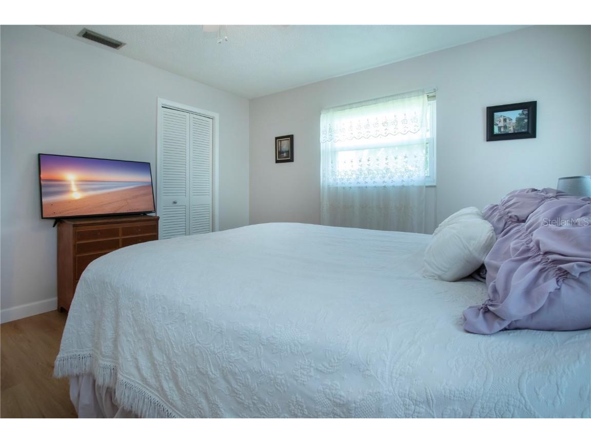 808 Mandarin Circle Bradenton FL 34208 A4660880 image40