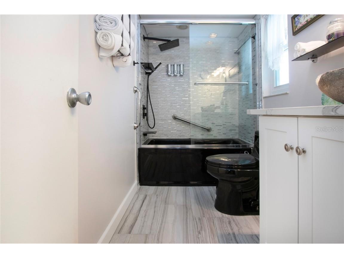 808 Mandarin Circle Bradenton FL 34208 A4660880 image43