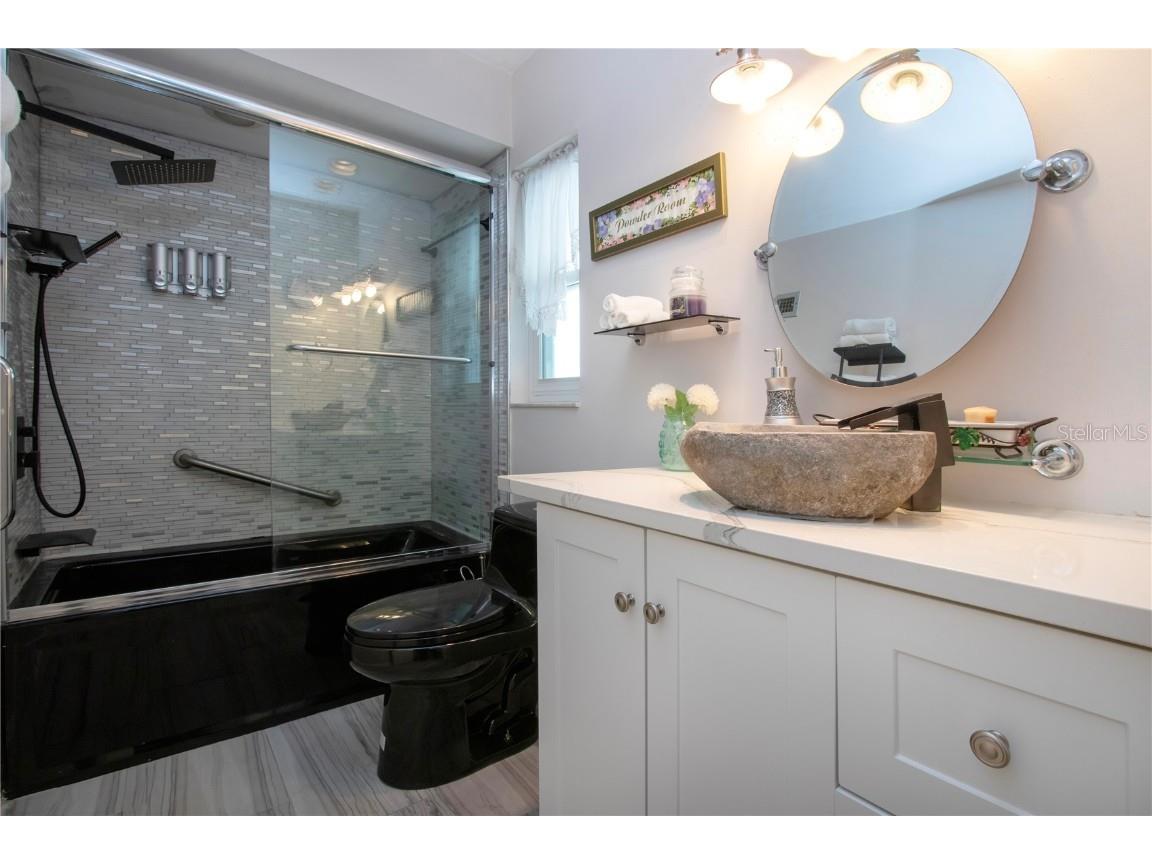 808 Mandarin Circle Bradenton FL 34208 A4660880 image44