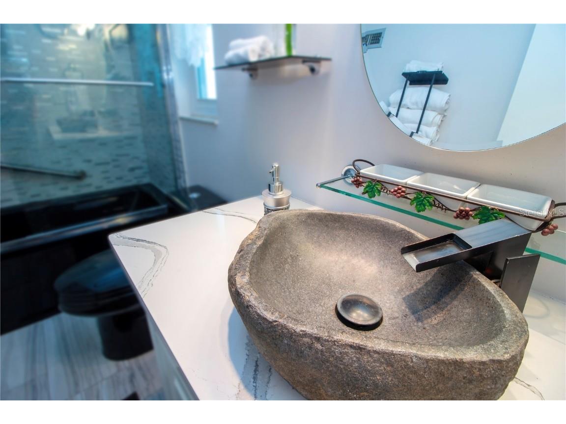 808 Mandarin Circle Bradenton FL 34208 A4660880 image45