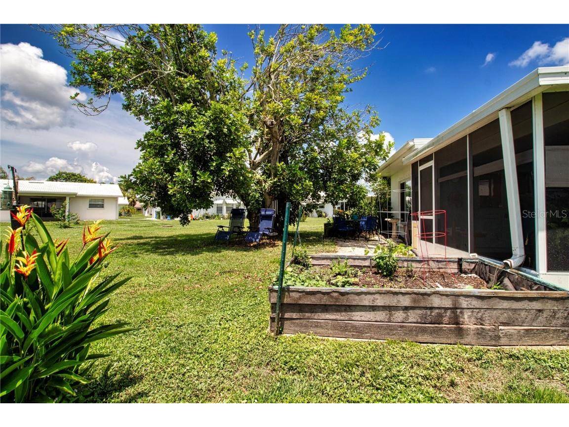 808 Mandarin Circle Bradenton FL 34208 A4660880 image51