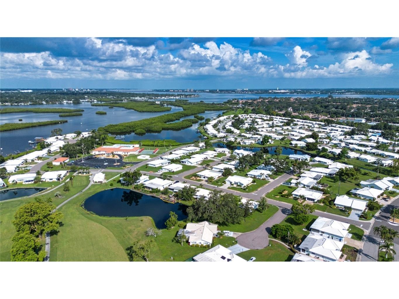 808 Mandarin Circle Bradenton FL 34208 A4660880 image57