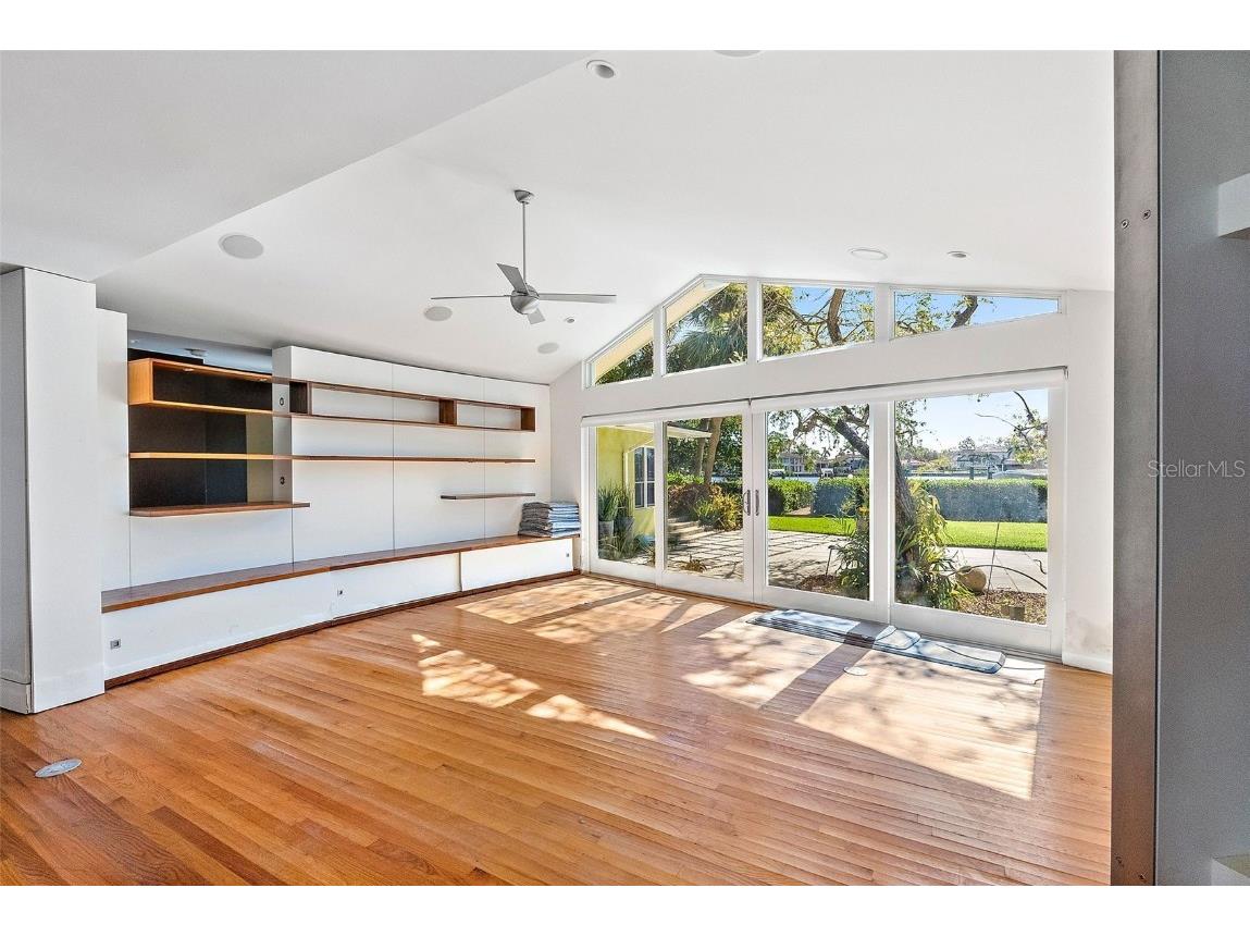 808 Monterey Boulevard NE Saint Petersburg FL 33704 TB8325182 image19