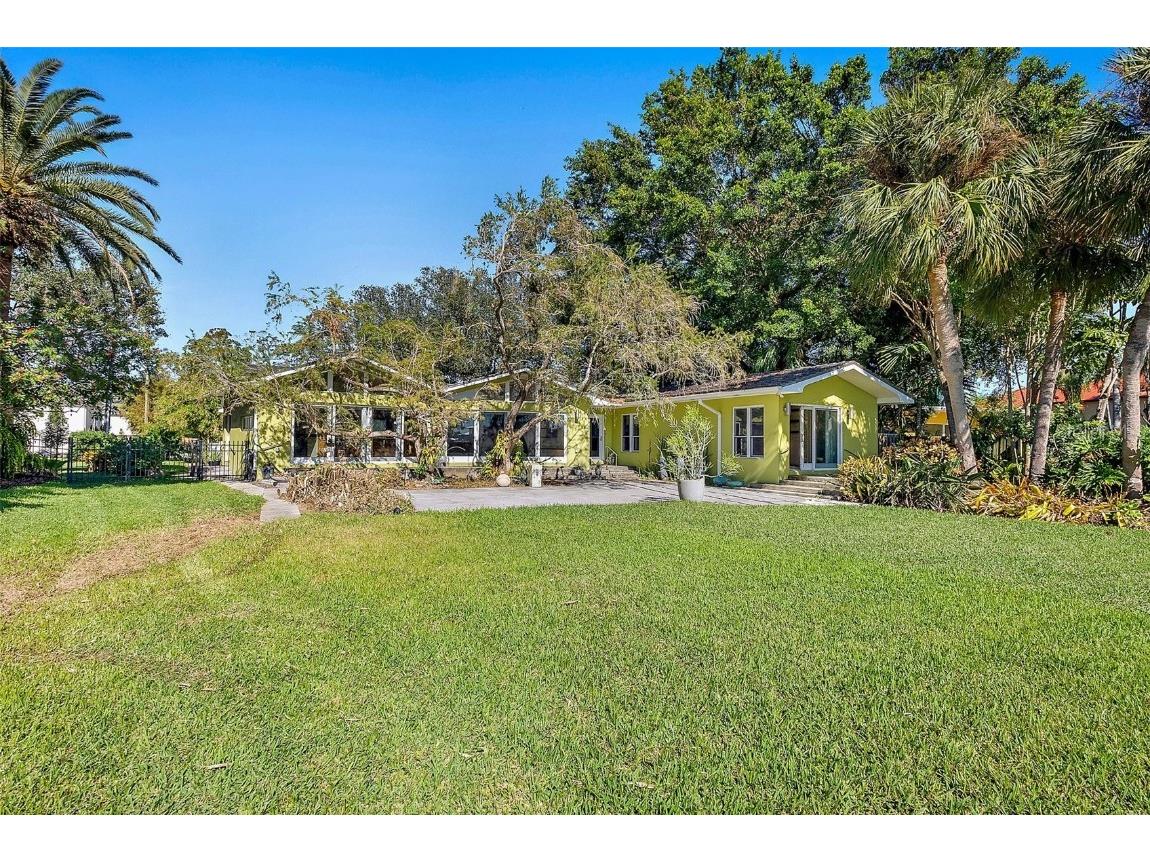 808 Monterey Boulevard NE Saint Petersburg FL 33704 TB8325182 image8