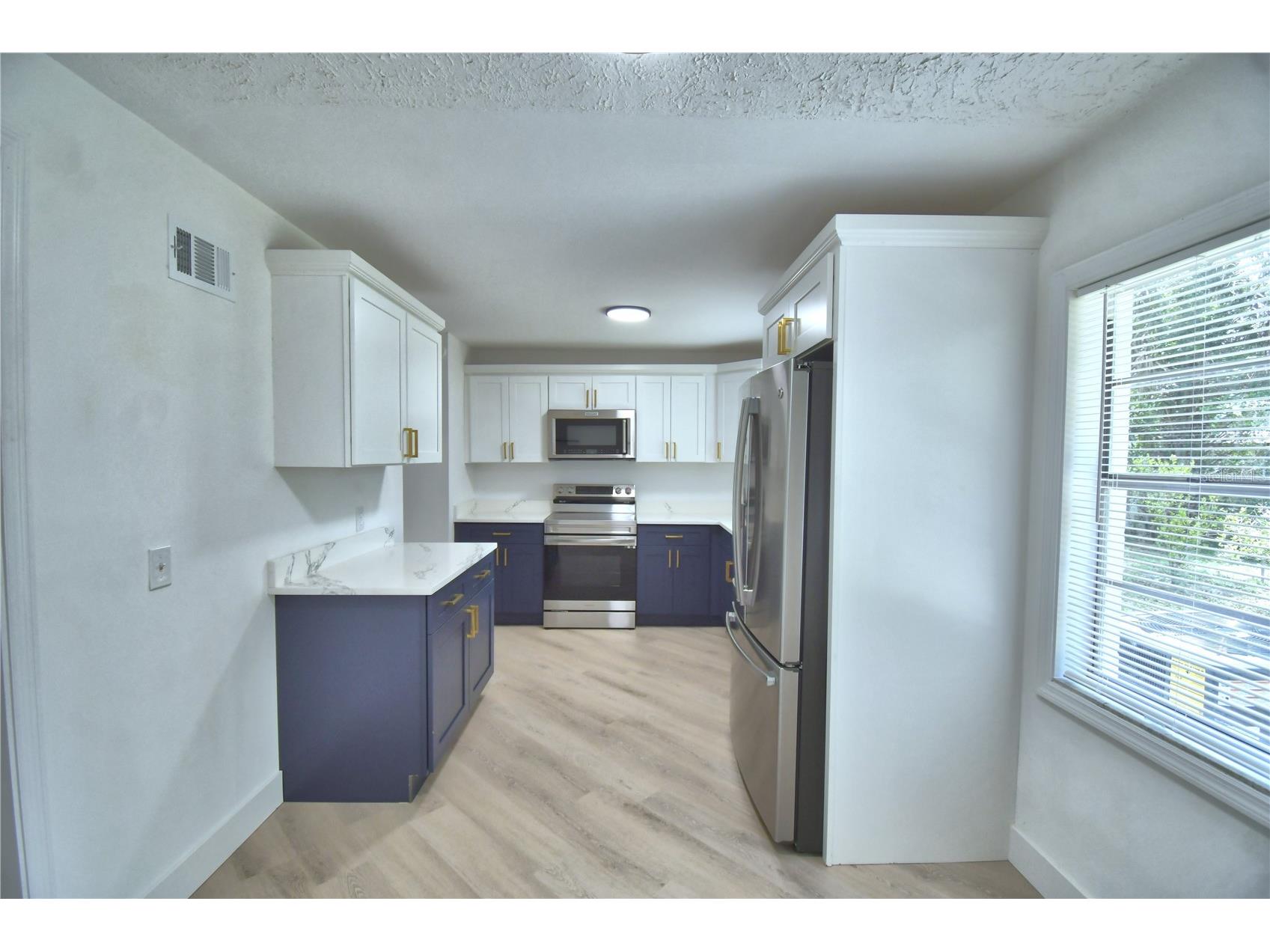 808 Oakmont Court Deland FL 32720 S5153184 image6