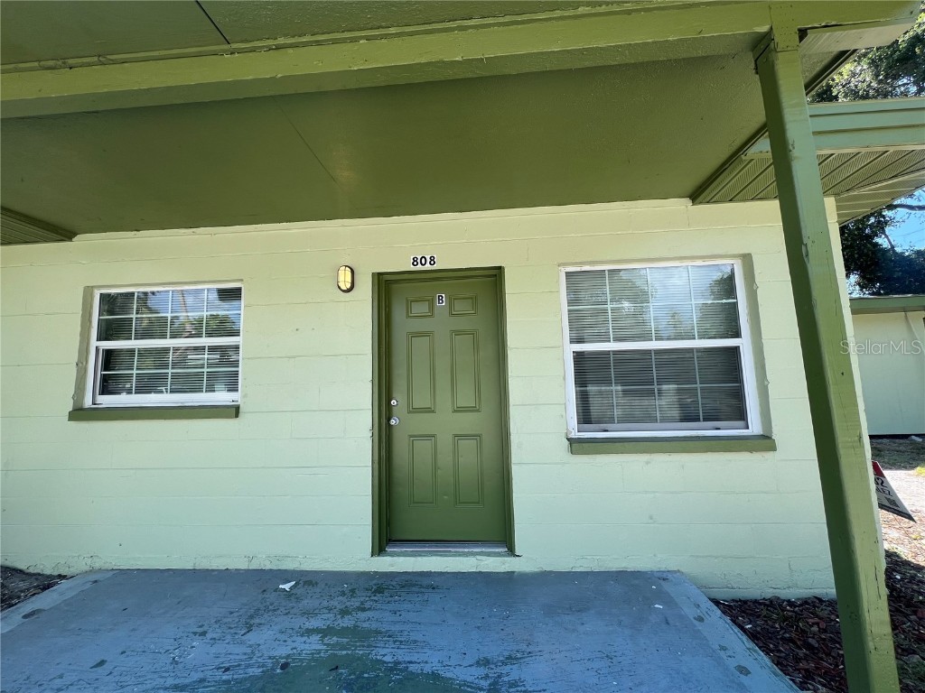 808 Palm Bluff Street #APT B Clearwater FL 33755 U8244797 image1