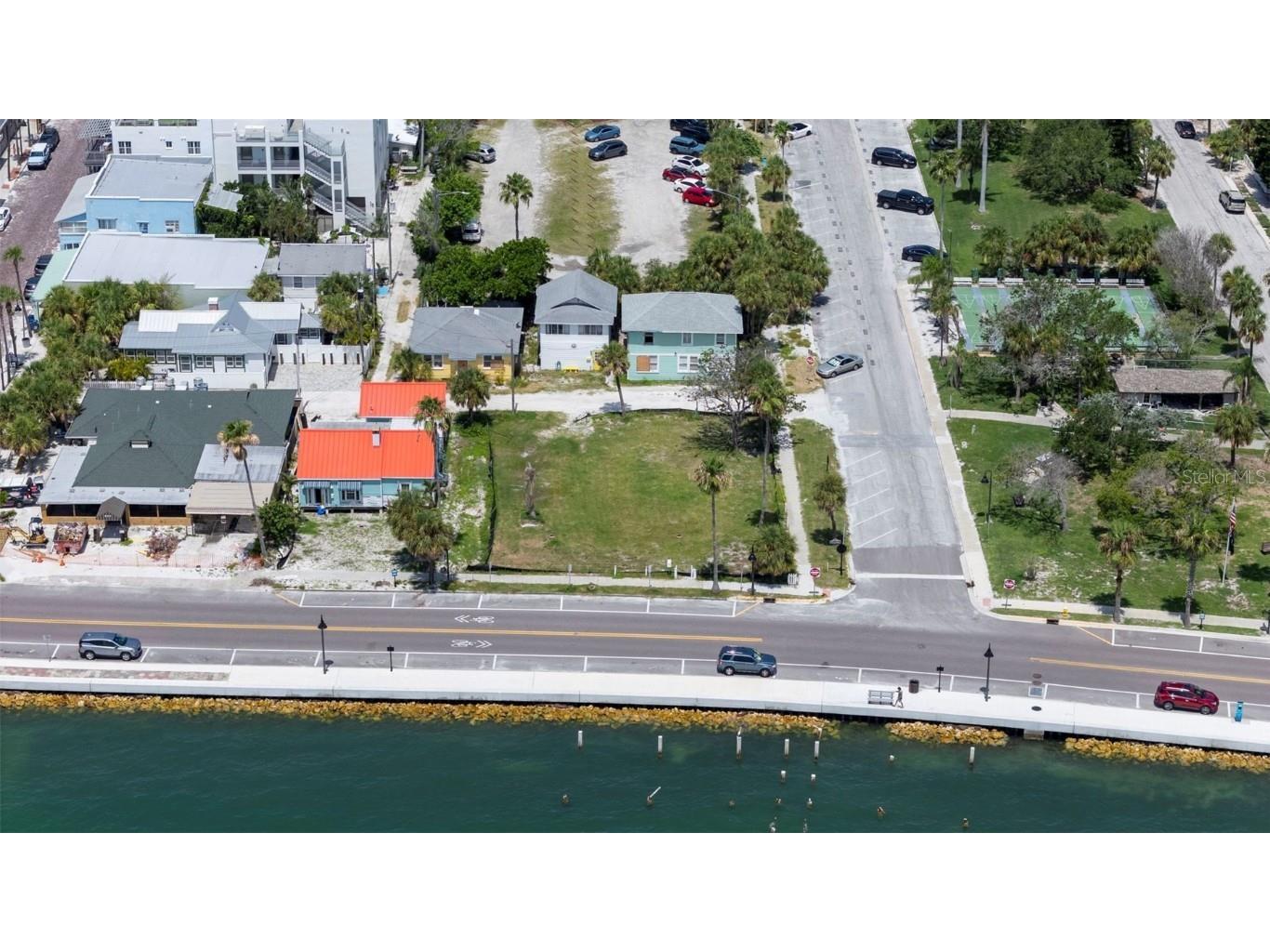 808 Pass A Grille Way Saint Pete Beach FL 33706 TB8406572 image1