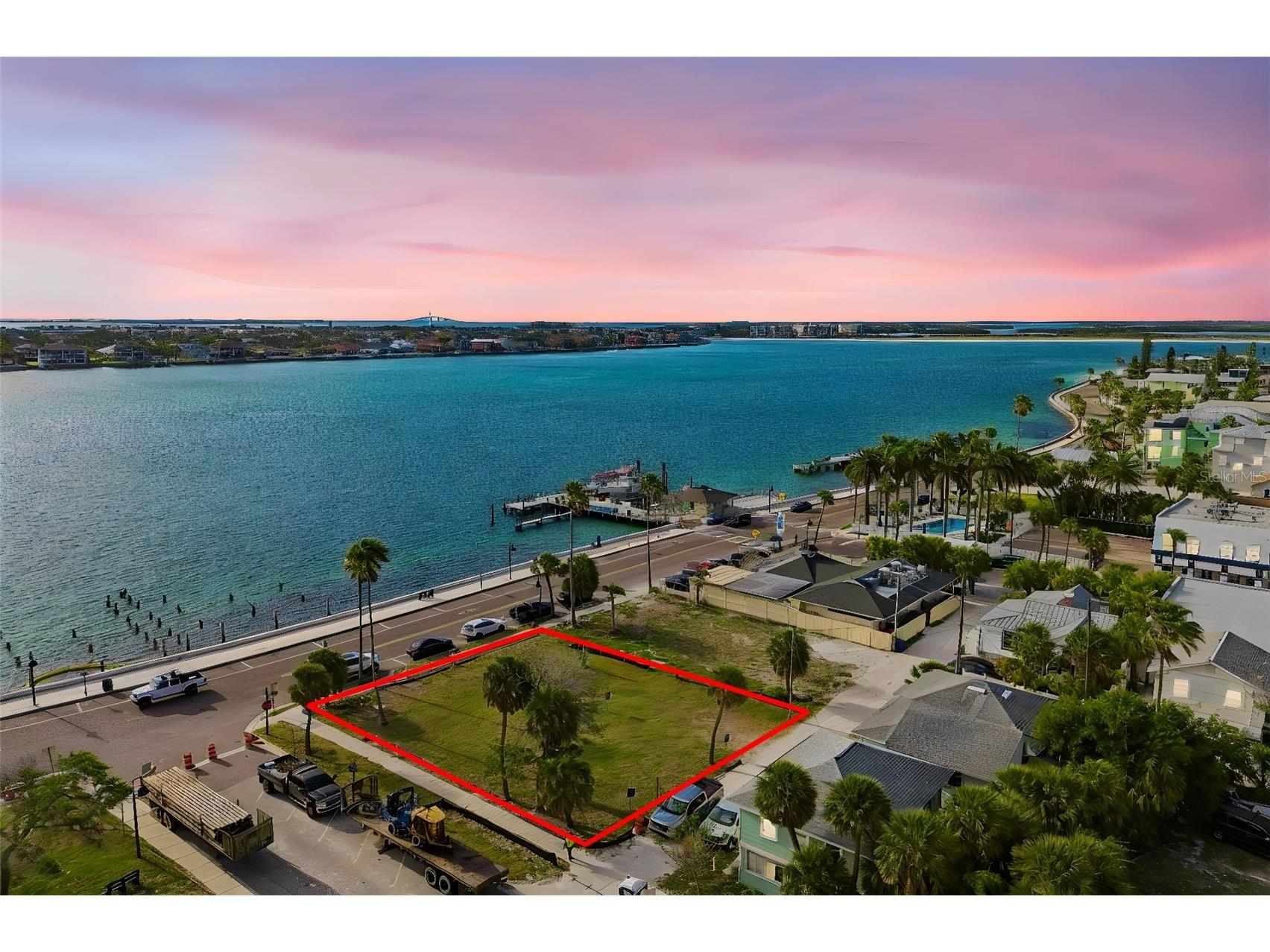 808 Pass A Grille Way Saint Pete Beach FL 33706 TB8500628 image1