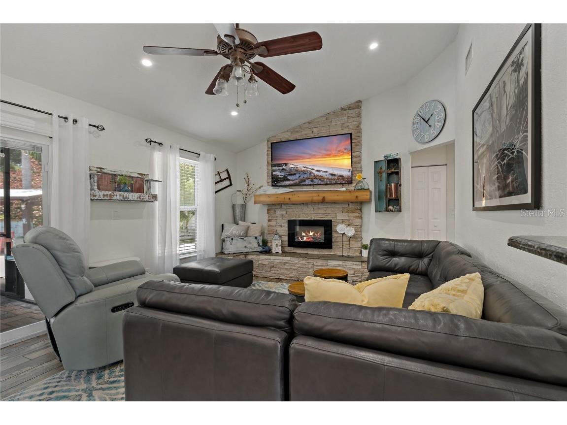 808 Rustic Oaks Drive Palm Harbor FL 34684 TB8436418 image17