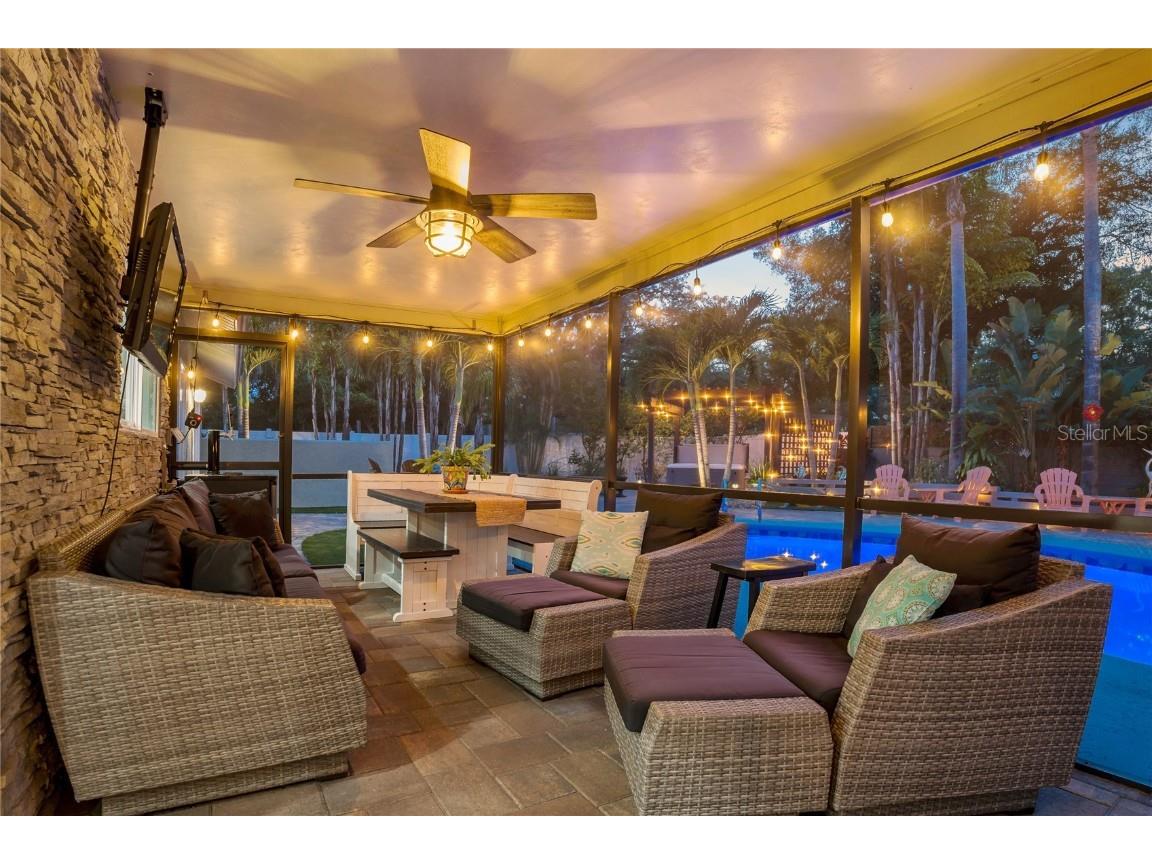 808 Rustic Oaks Drive Palm Harbor FL 34684 TB8436430 image3