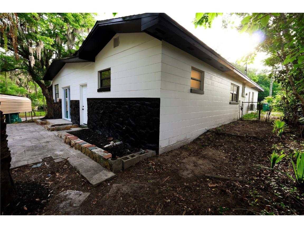 808 S Clara Avenue Deland FL 32720 TB8387432 image48