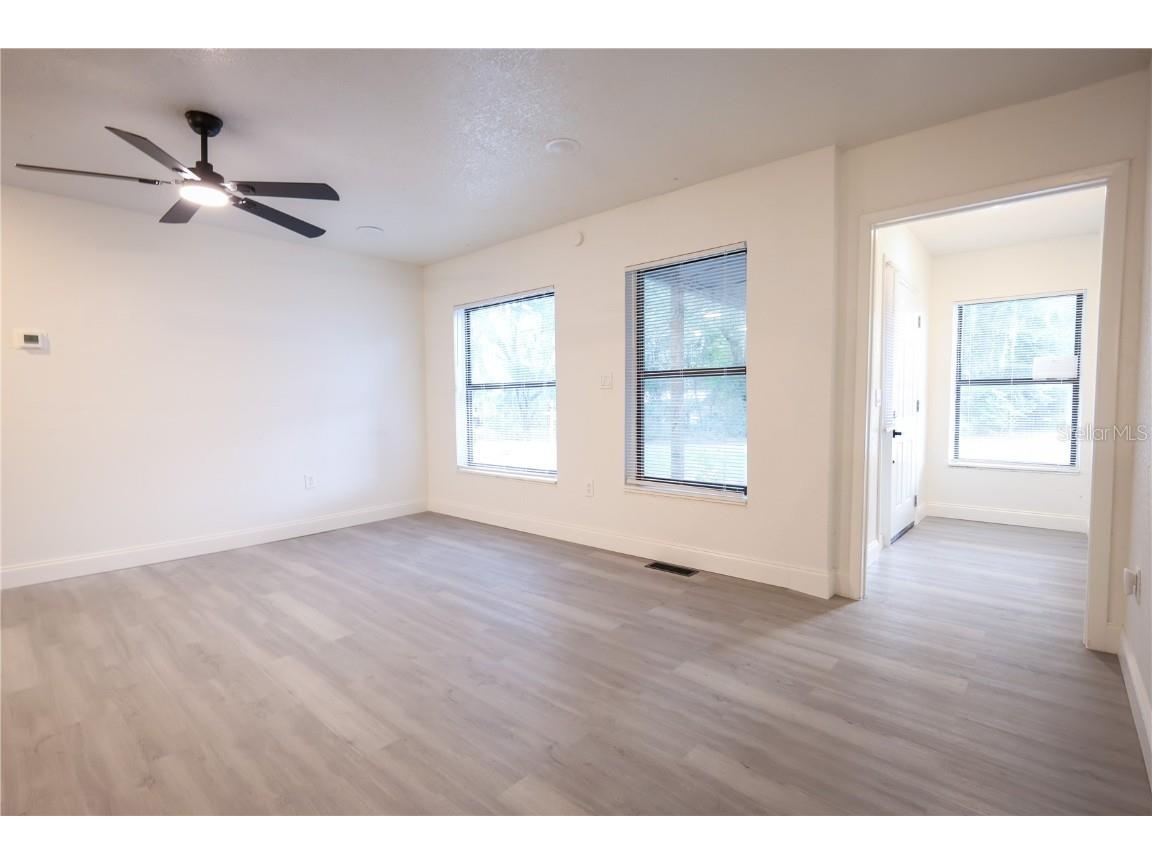 808 S Clara Avenue Deland FL 32720 TB8387432 image8