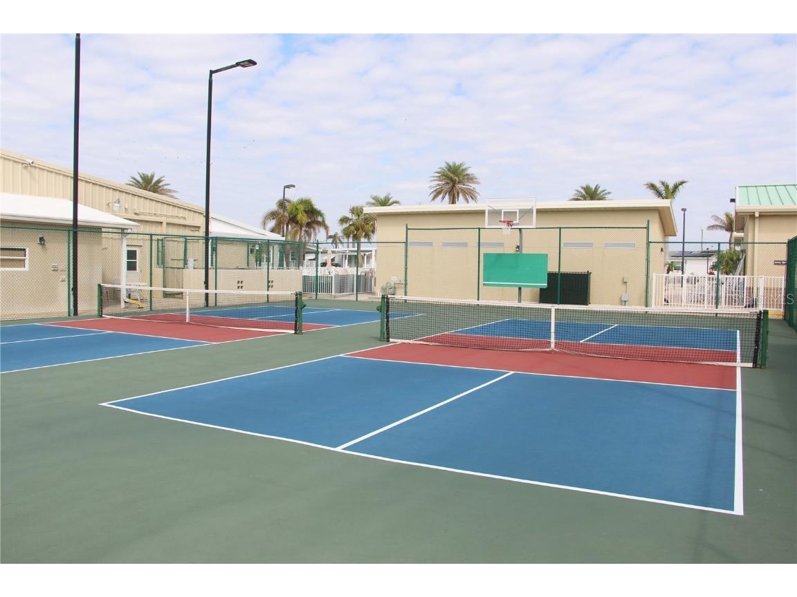 808 S Green Circle Venice FL 34285 N6136738 image38