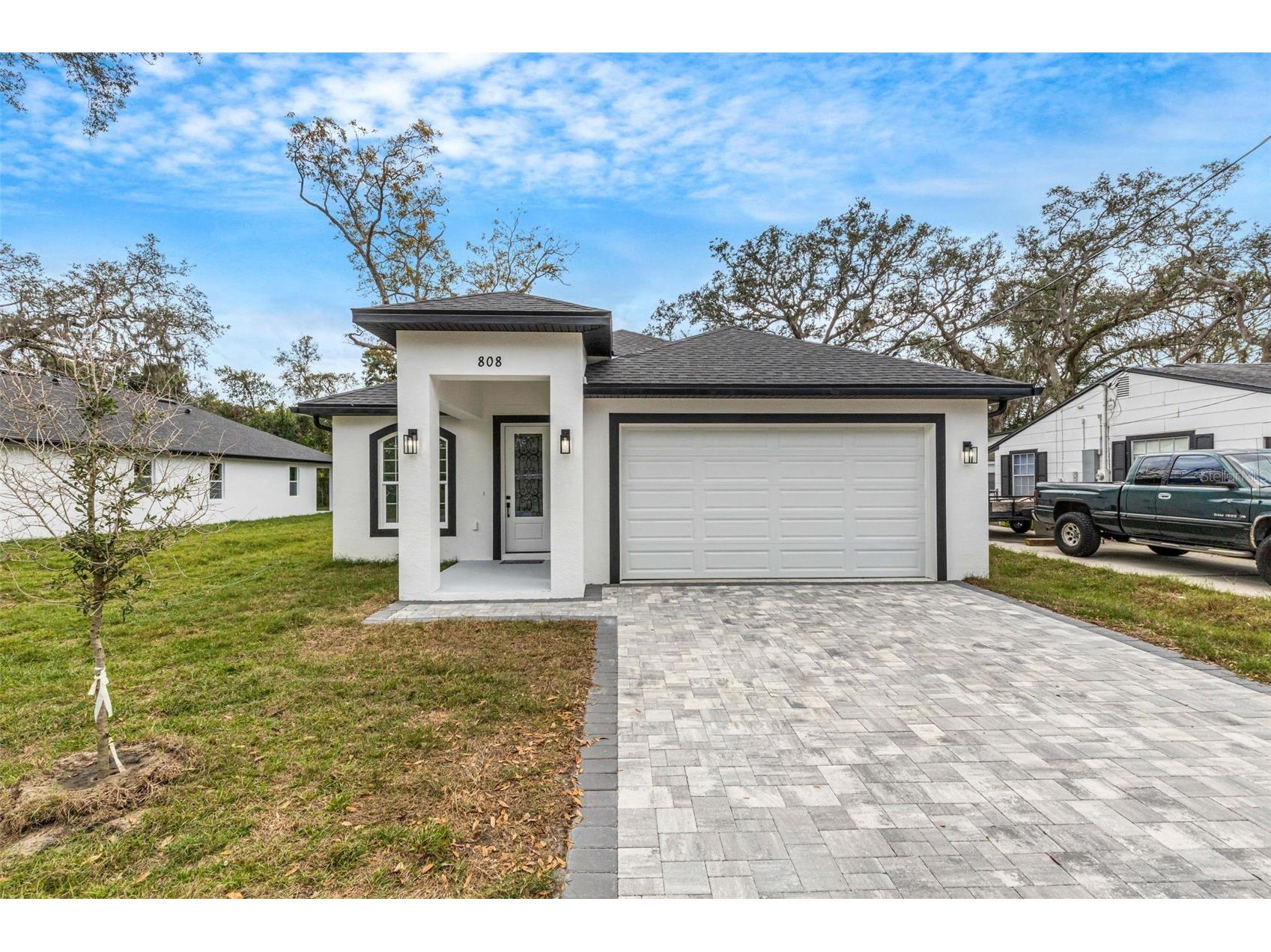 808 W Lowry Lane Tampa FL 33604 TB8464574 image1