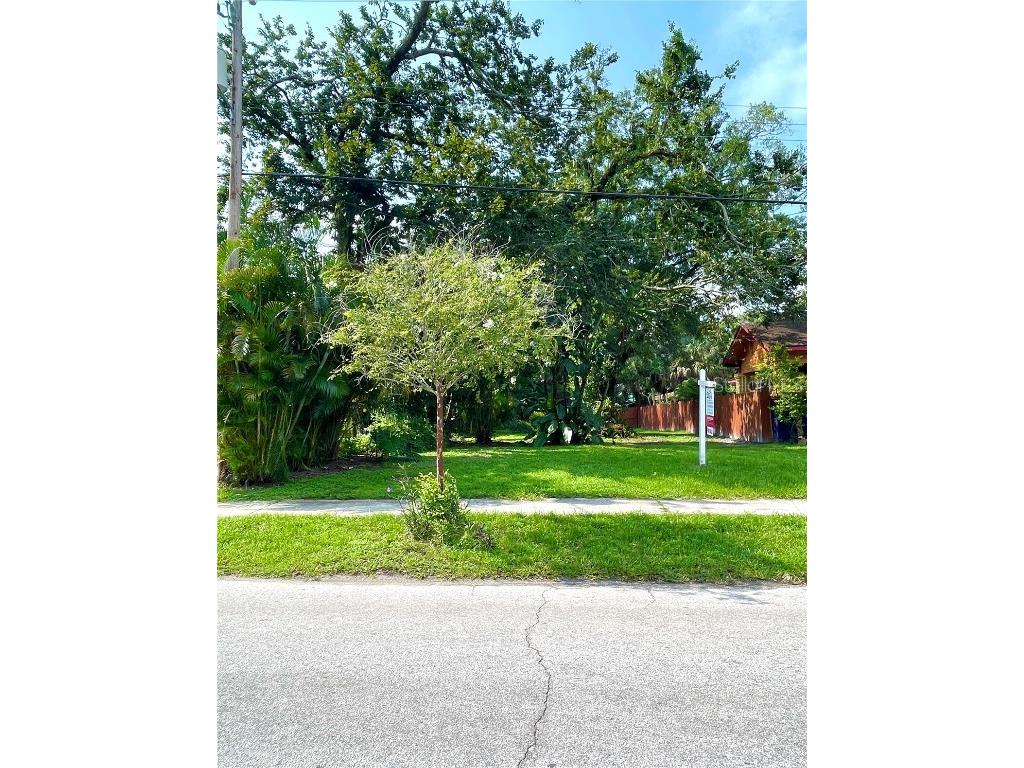 808 W River Heights Avenue Tampa FL 33603 T3542390 image1