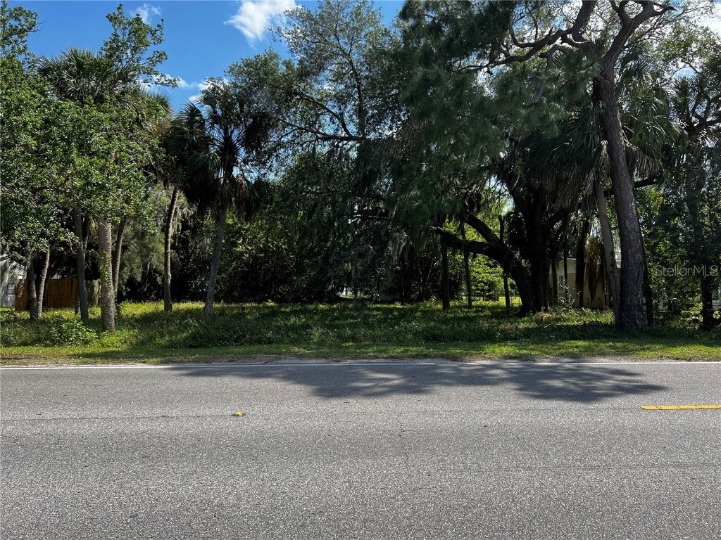 808 W Shell Point Road Ruskin FL 33570 T3440881 image1