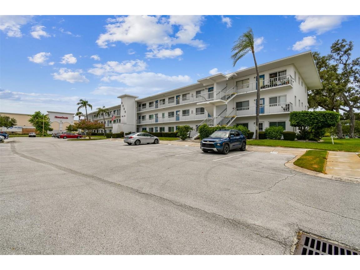 8080 112th Street #301 Seminole FL 33772 TB8410562 image36