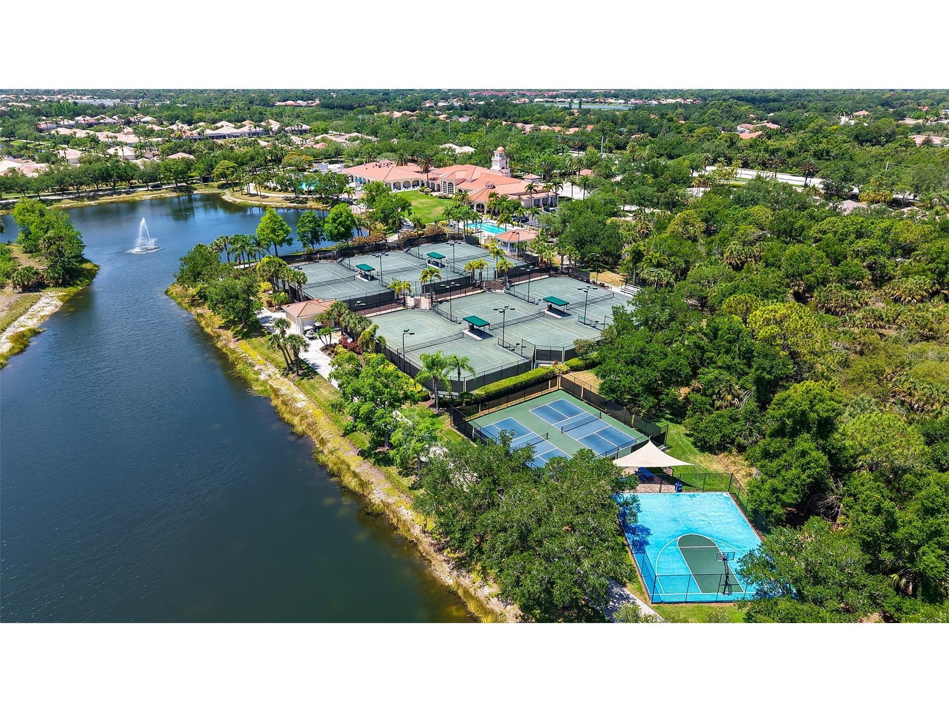 8080 Cardena Lane Sarasota FL 34238 A4691250 image60