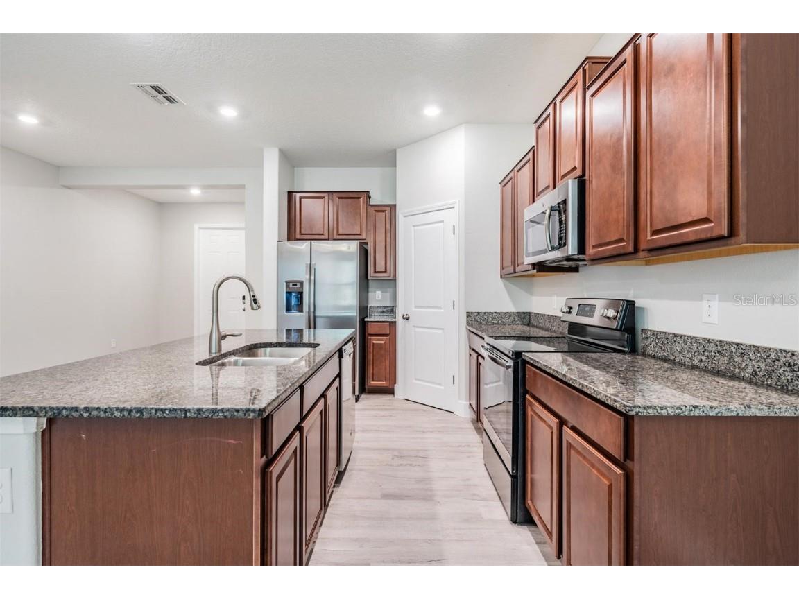 8082 Rolling Shell Trail Wesley Chapel FL 33545 TB8457575 image24