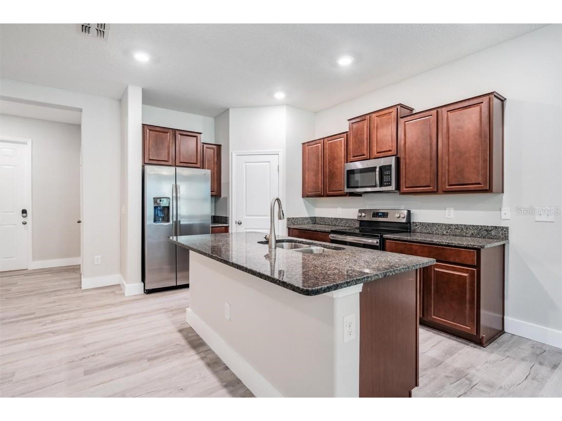 8082 Rolling Shell Trail Wesley Chapel FL 33545 TB8457575 image25