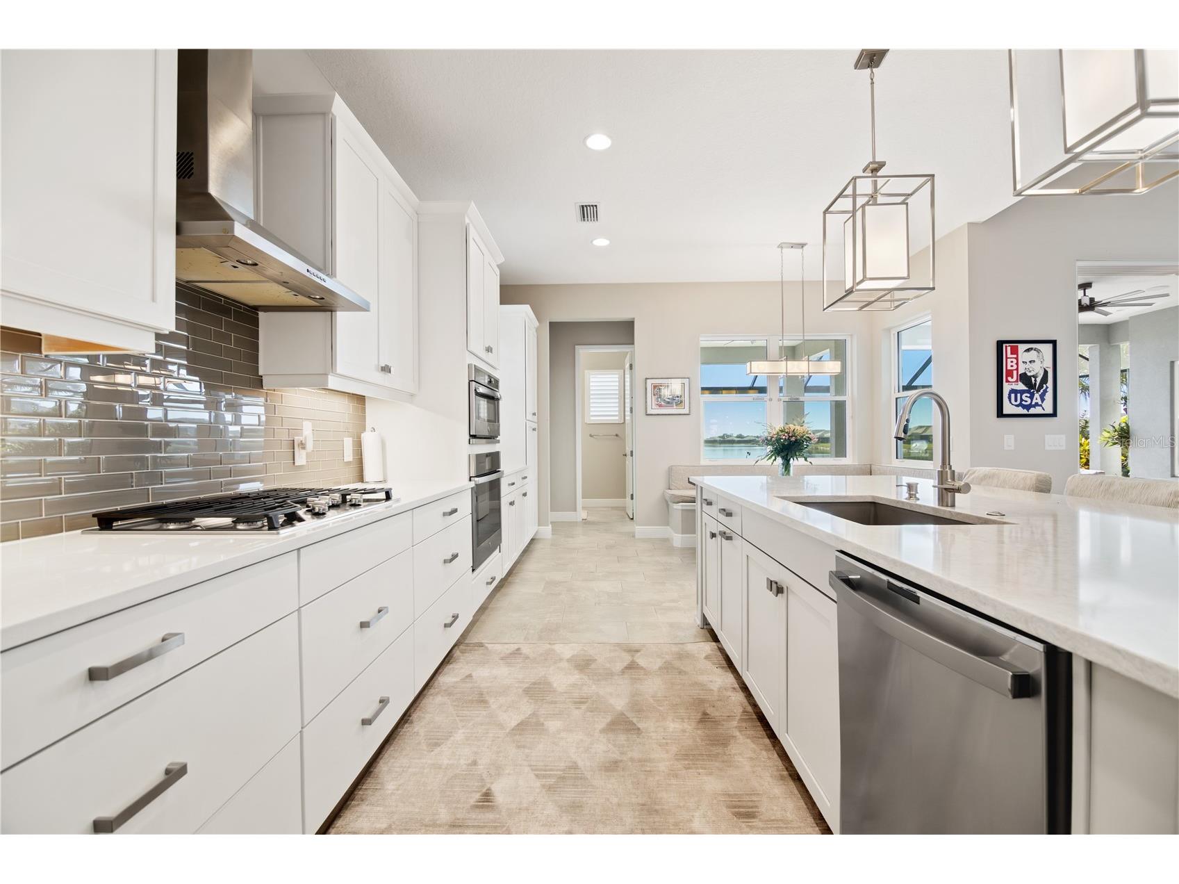 8083 Waterbend Trail Sarasota FL 34240 A4678845 image37