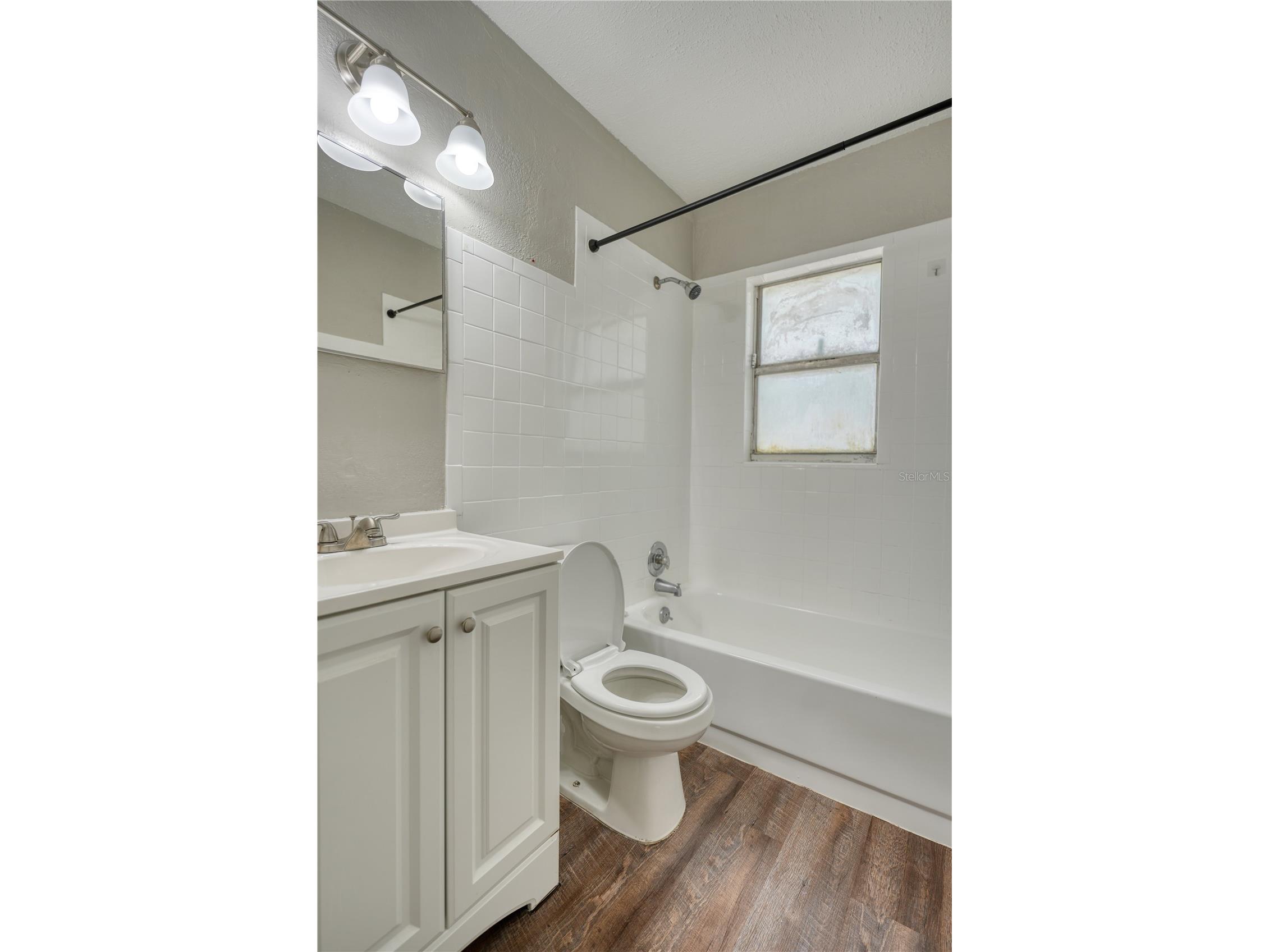 8086 28th Avenue N Saint Petersburg FL 33710 TB8500110 image10