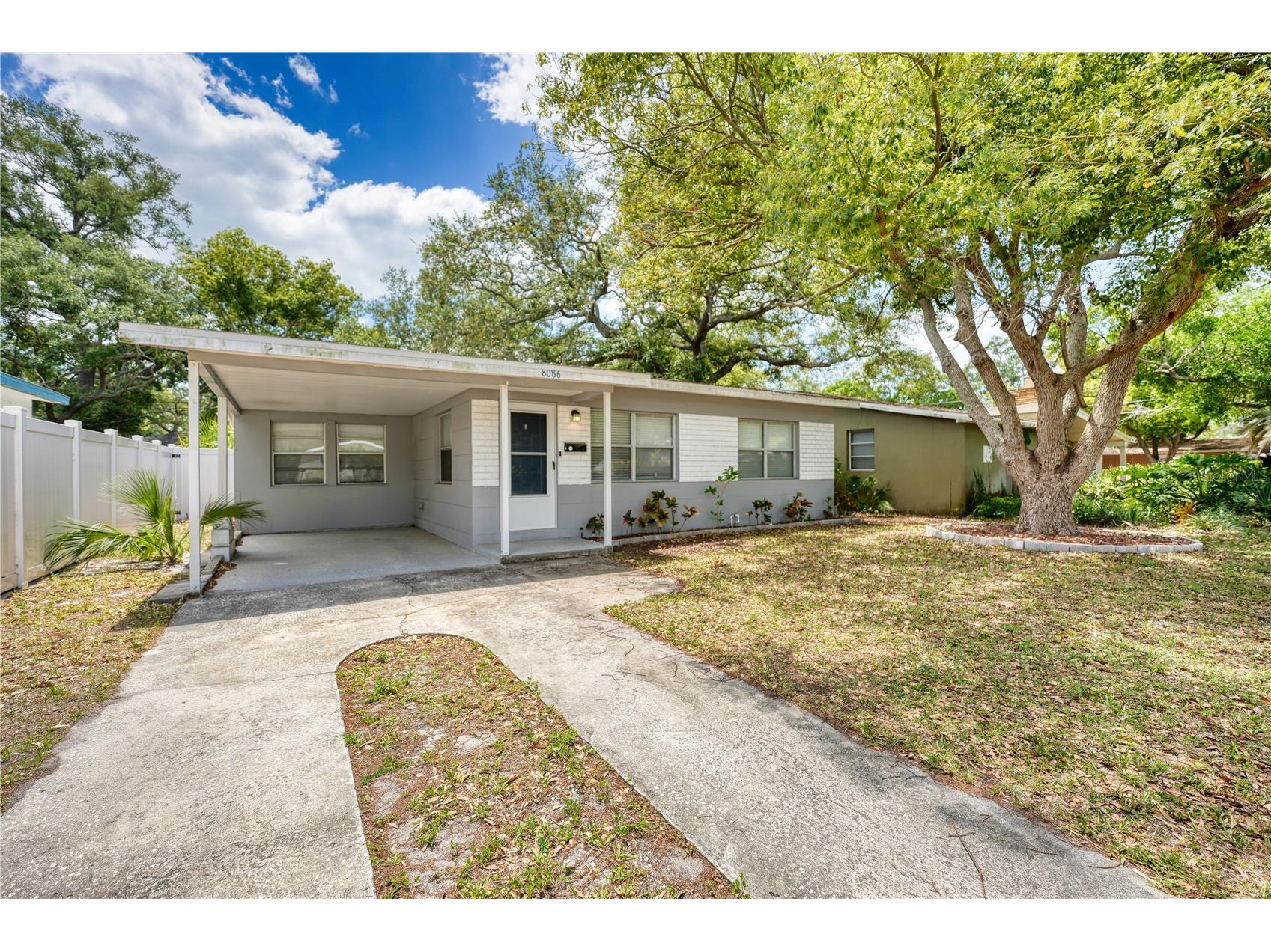 8086 28th Avenue N Saint Petersburg FL 33710 TB8500110 image2