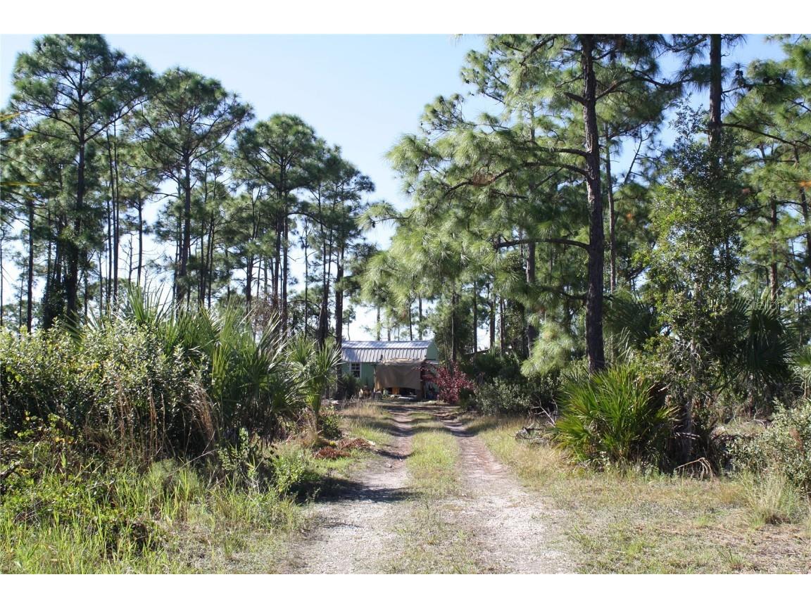 8089 Austrian Boulevard Punta Gorda FL 33982 C7518017 image2