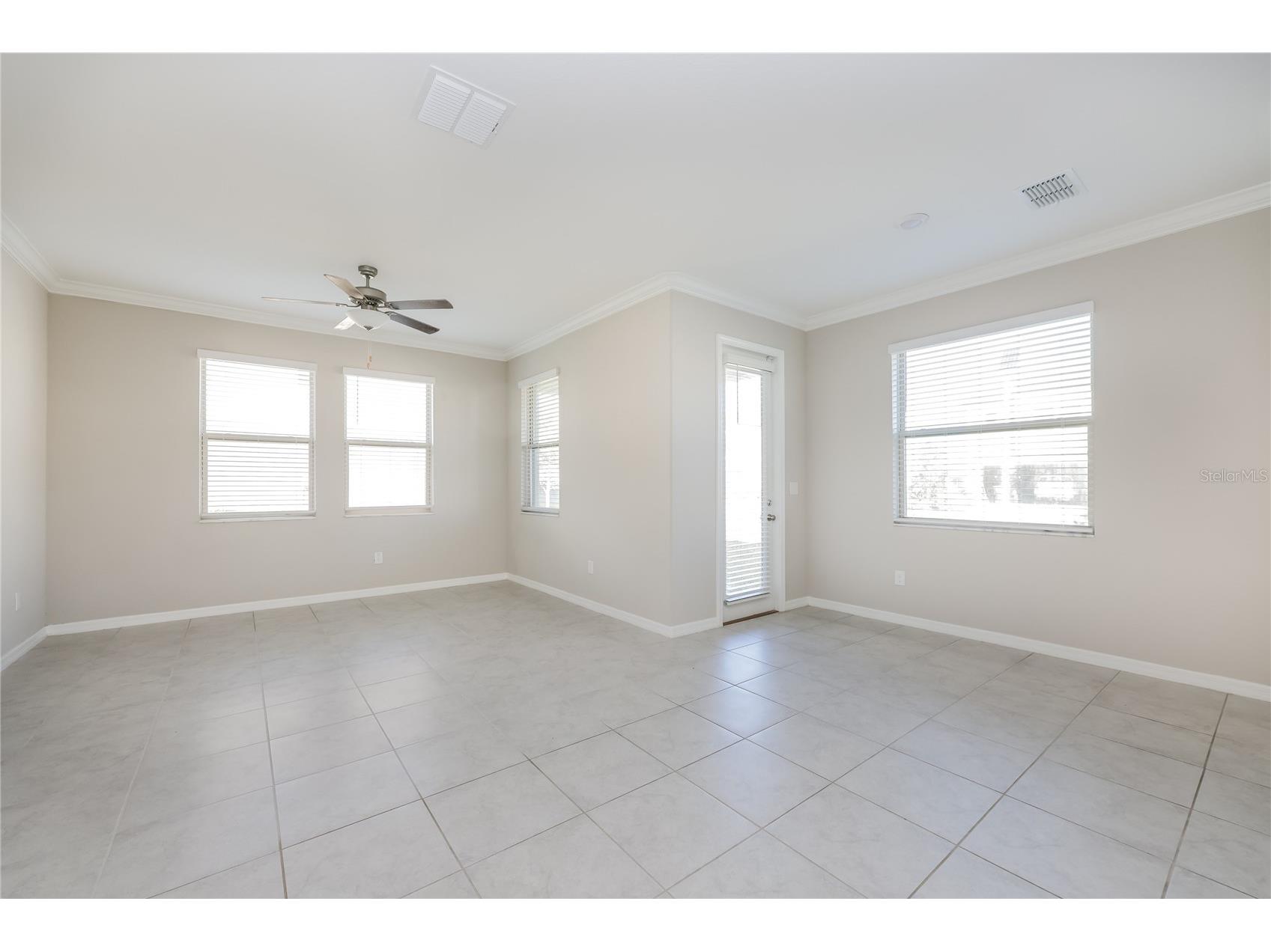 8089 Rolling Shell Trail Wesley Chapel FL 33545 TB8468781 image2