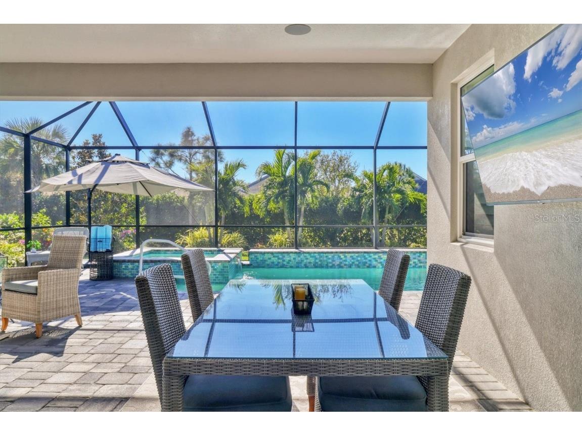 8089 Sandstar Way Sarasota FL 34240 A4666907 image27