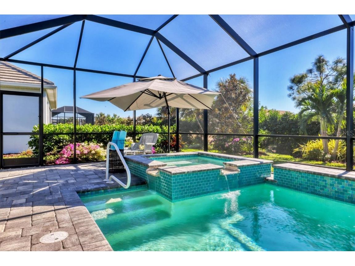 8089 Sandstar Way Sarasota FL 34240 A4666907 image31