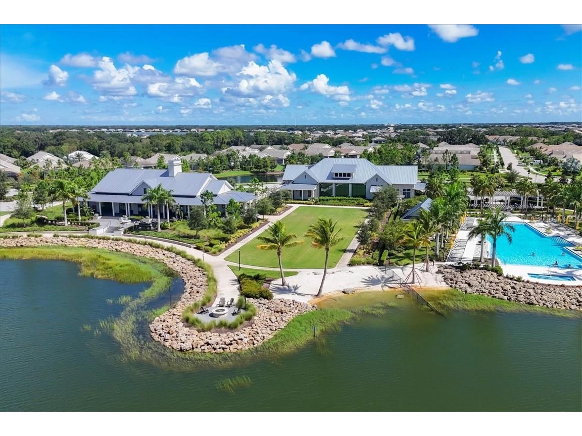 8089 Sandstar Way Sarasota FL 34240 A4666907 image39