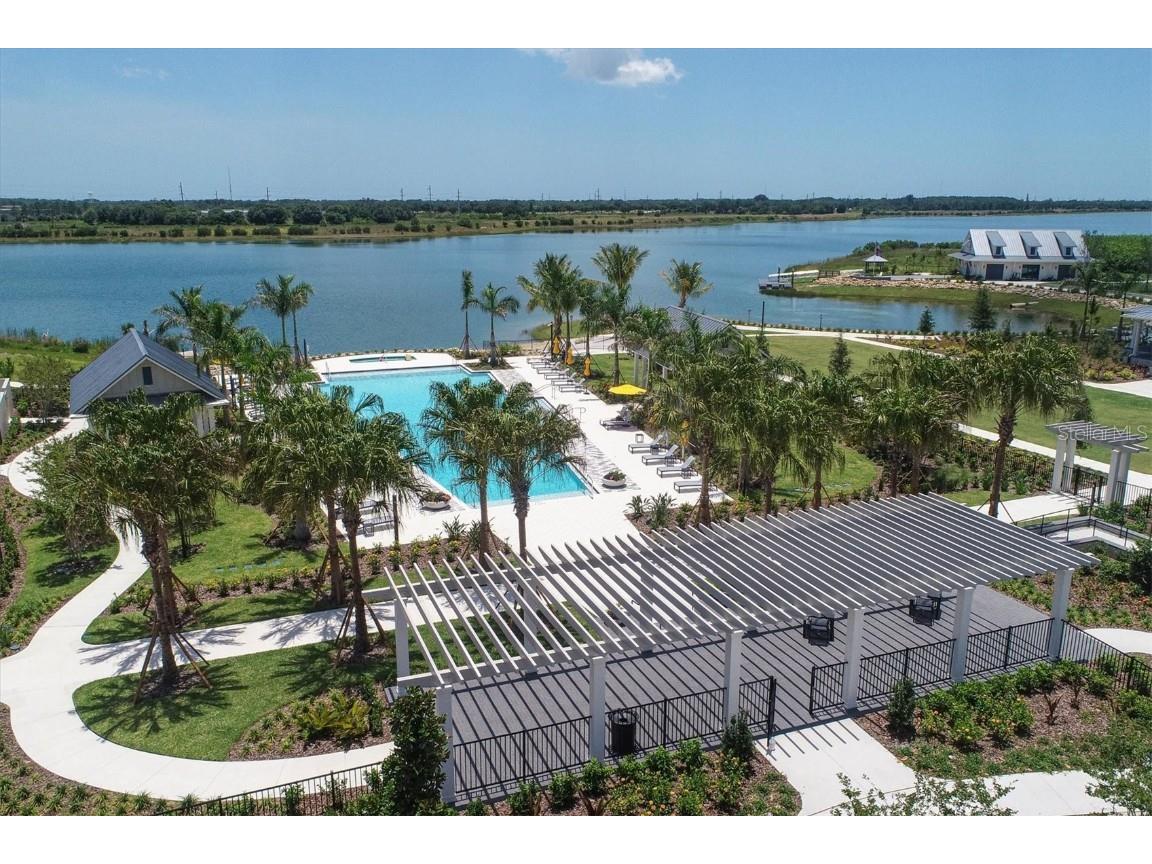 8089 Sandstar Way Sarasota FL 34240 A4666907 image45