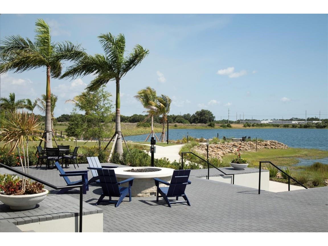 8089 Sandstar Way Sarasota FL 34240 A4666907 image56