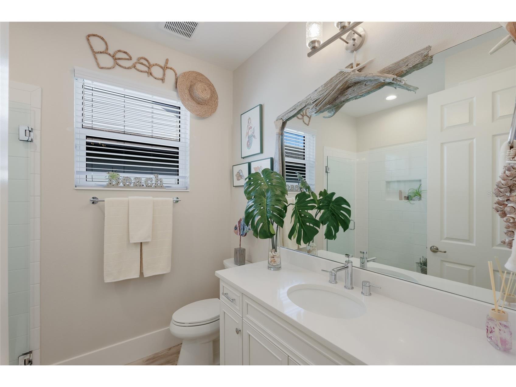 8089 Tidal Pointe Way Sarasota FL 34240 A4695035 image39