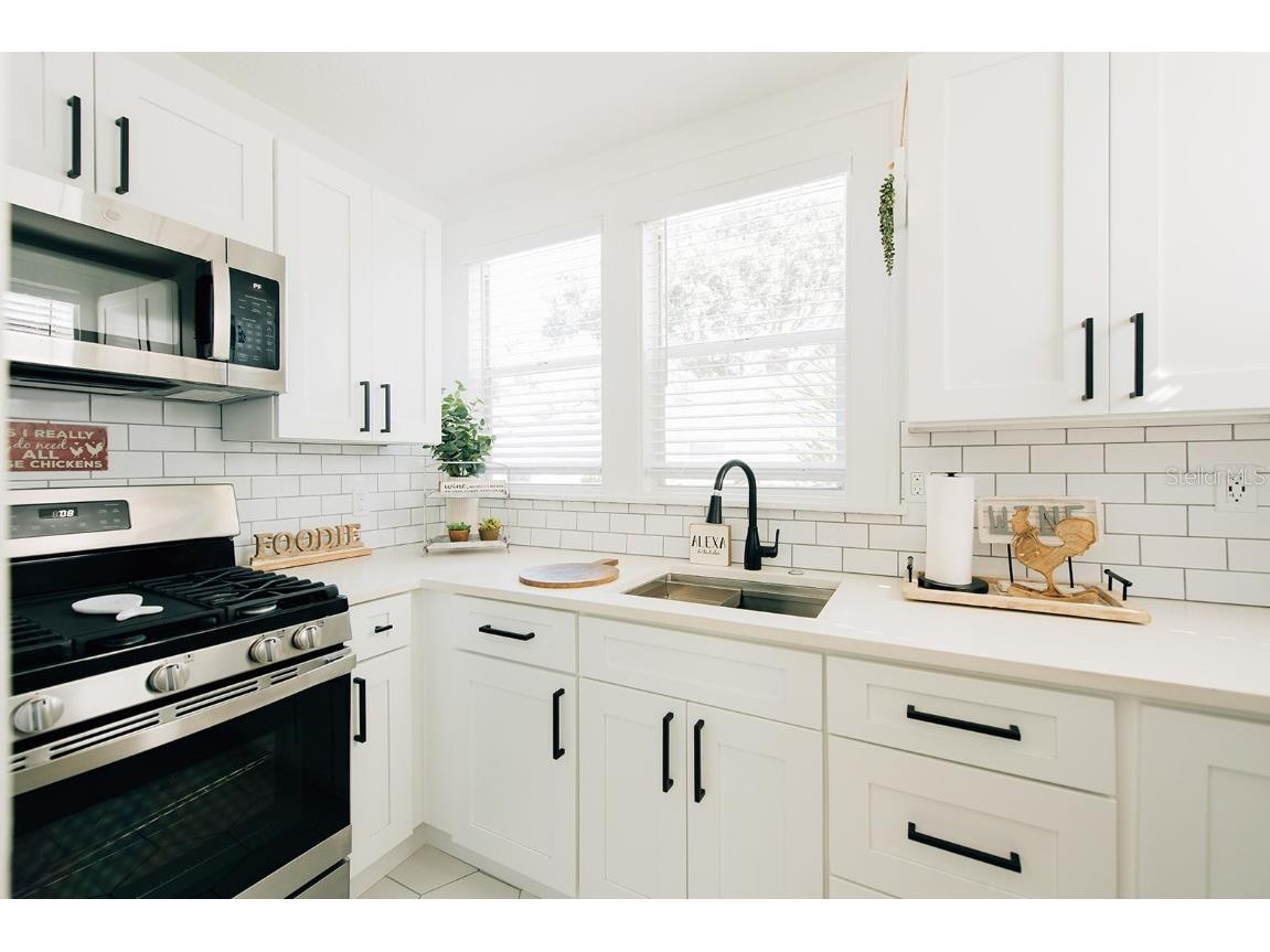 809 10th Avenue N #1 Saint Petersburg FL 33701 TB8414860 image11