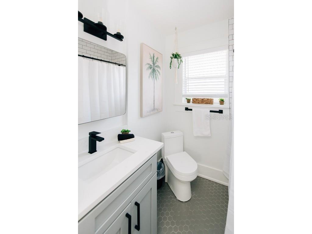 809 10th Avenue N #1 Saint Petersburg FL 33701 TB8414860 image26