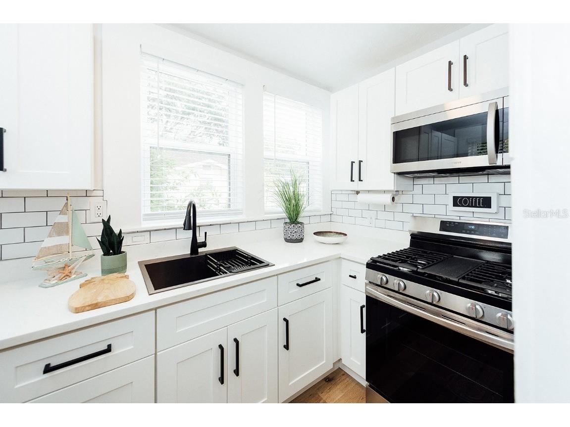 809 10th Avenue N #2 Saint Petersburg FL 33701 TB8414834 image8