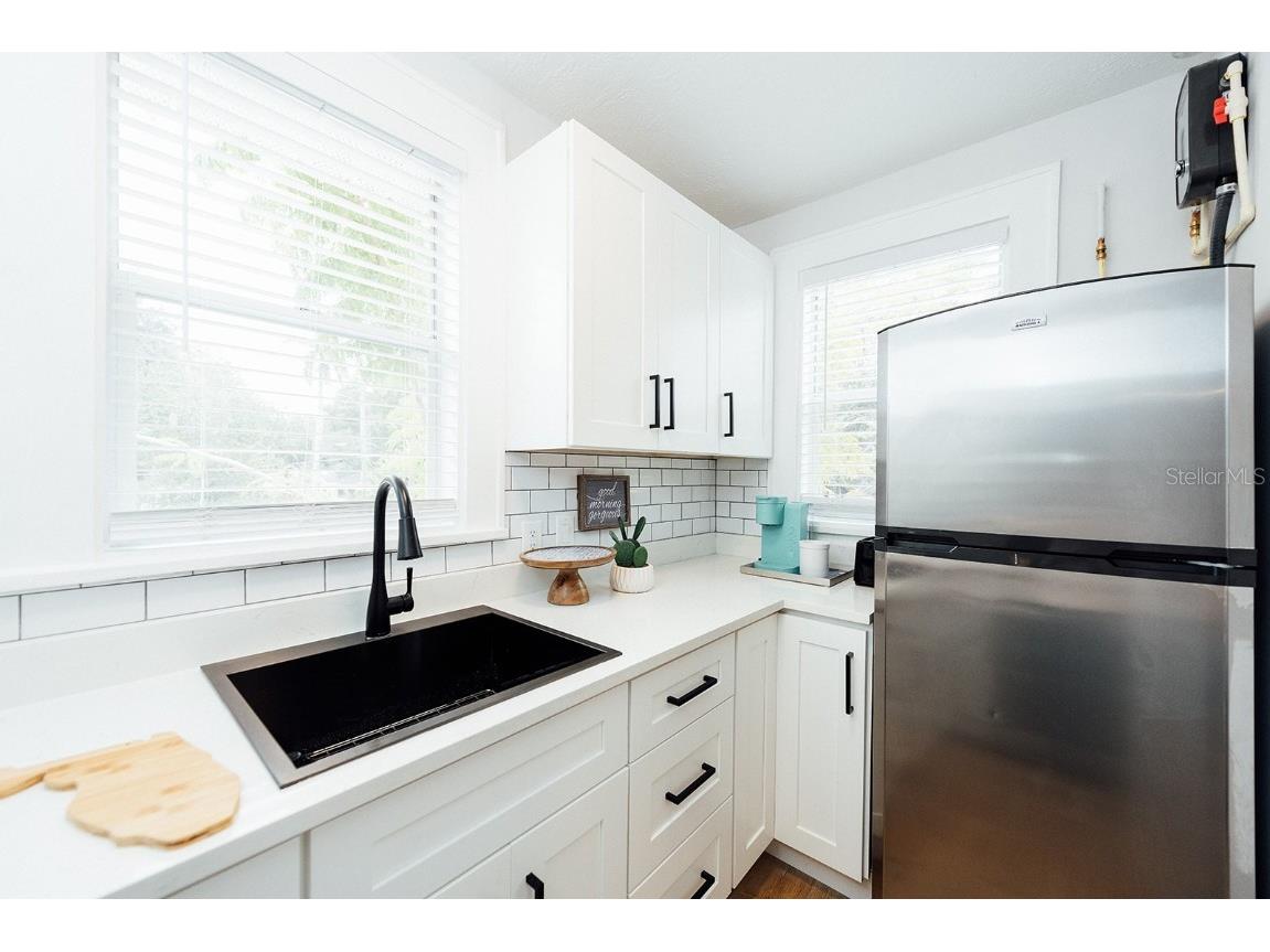 809 10th Avenue N #4 Saint Petersburg FL 33701 TB8414866 image10