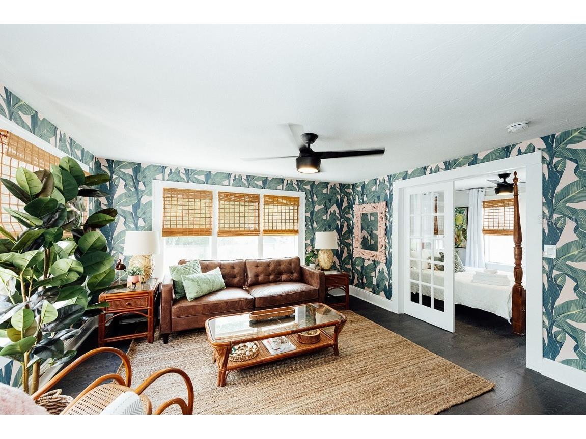 809 10th Avenue N #6 Saint Petersburg FL 33701 TB8413889 image3