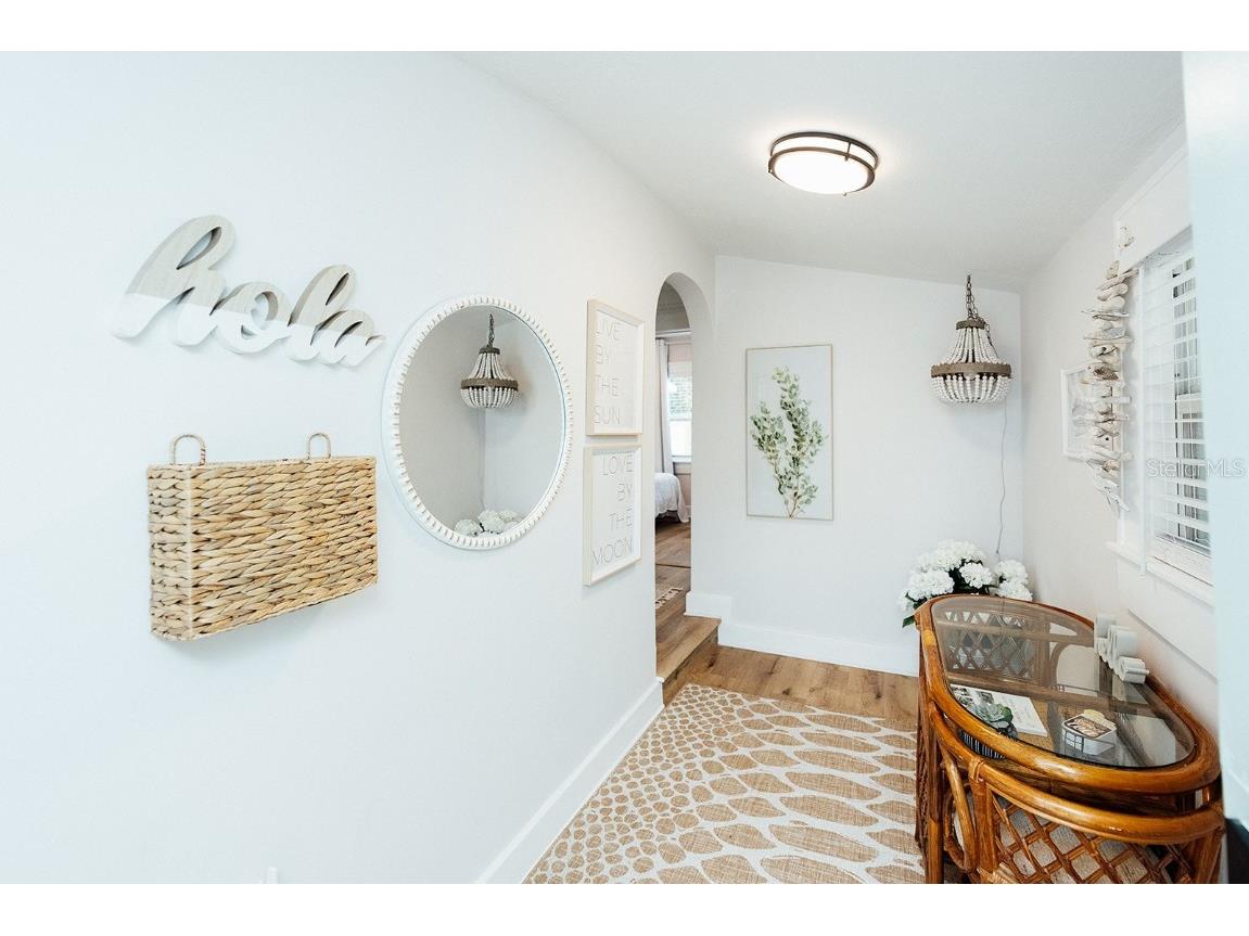 809 10th Avenue N #7 Saint Petersburg FL 33701 TB8414297 image20