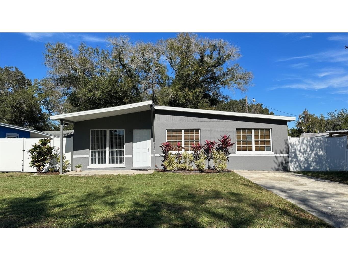 809 28th Street Circle E Bradenton FL 34208 G5077620 image1