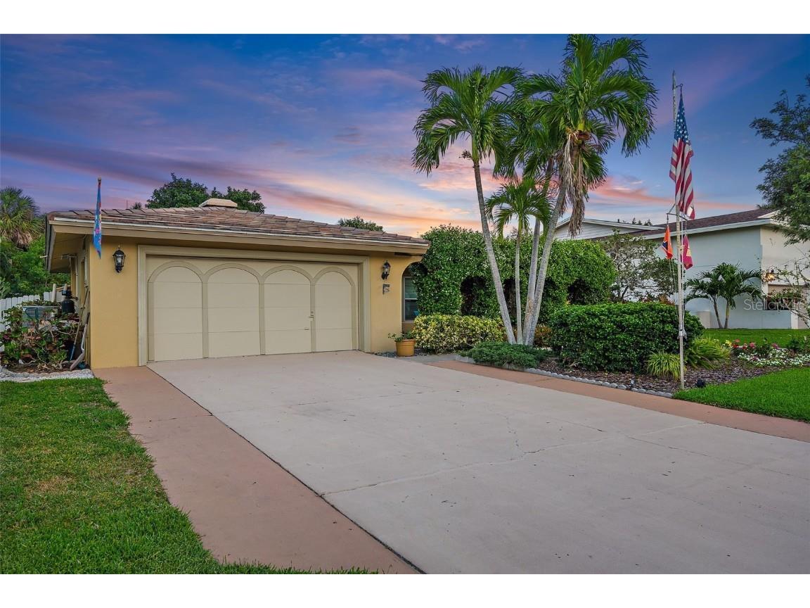 809 3rd Avenue S Tierra Verde FL 33715 U8237611 image1