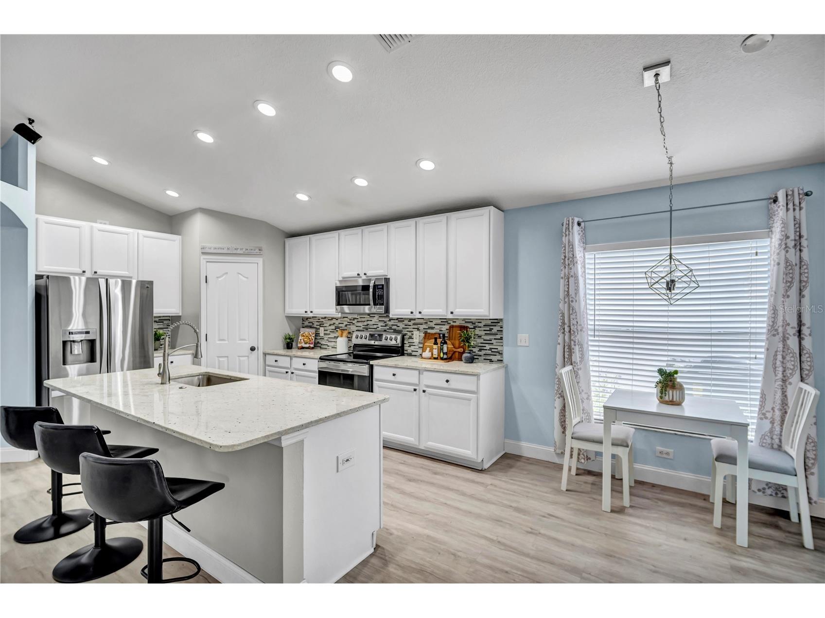 809 Addison Drive NE Saint Petersburg FL 33716 TB8520254 image17
