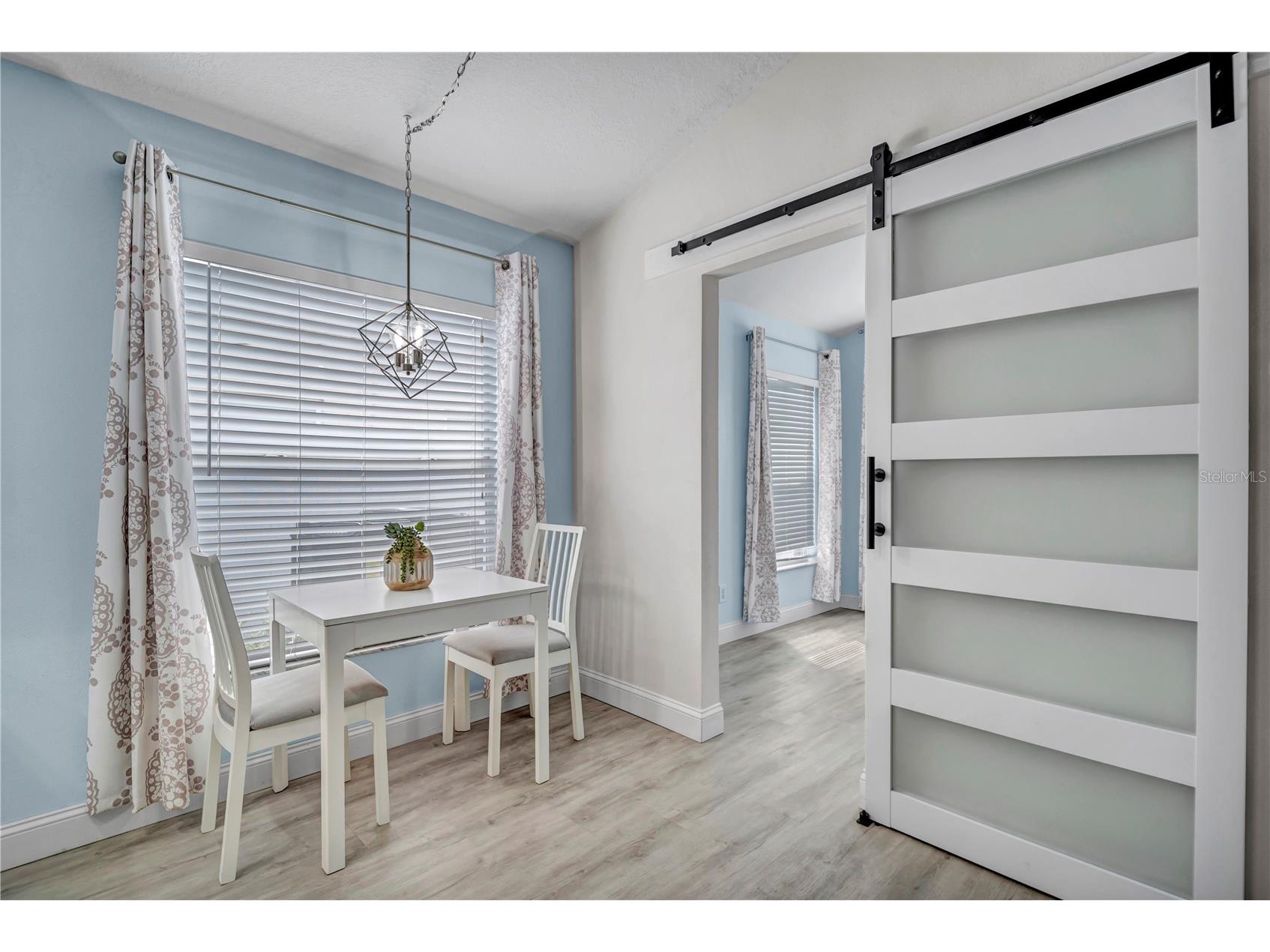 809 Addison Drive NE Saint Petersburg FL 33716 TB8520254 image19