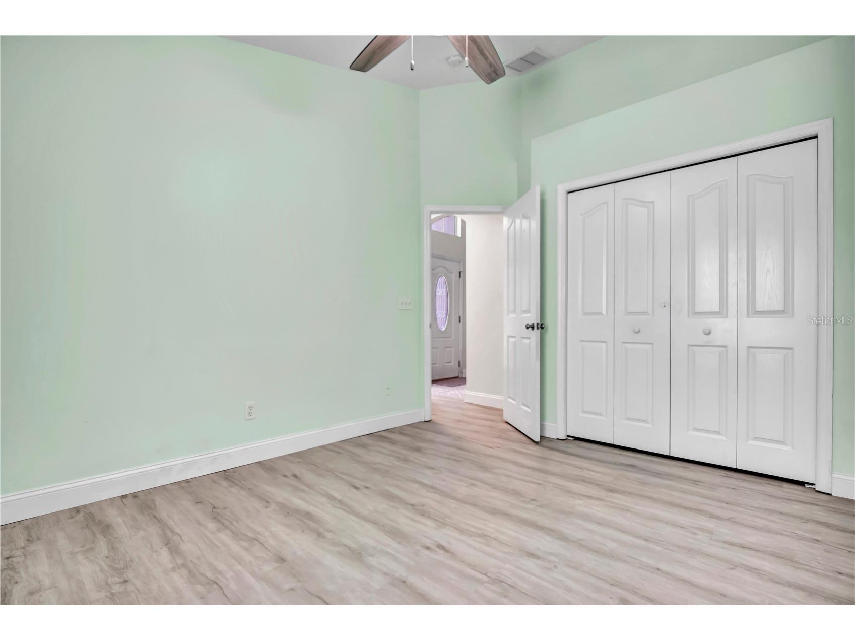 809 Addison Drive NE Saint Petersburg FL 33716 TB8520254 image34