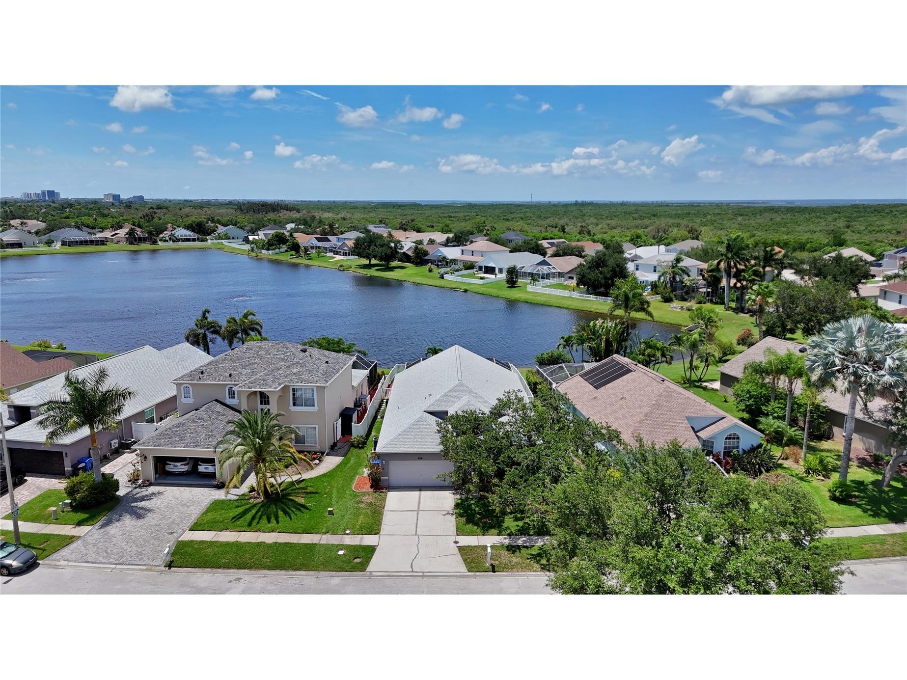 809 Addison Drive NE Saint Petersburg FL 33716 TB8520254 image50
