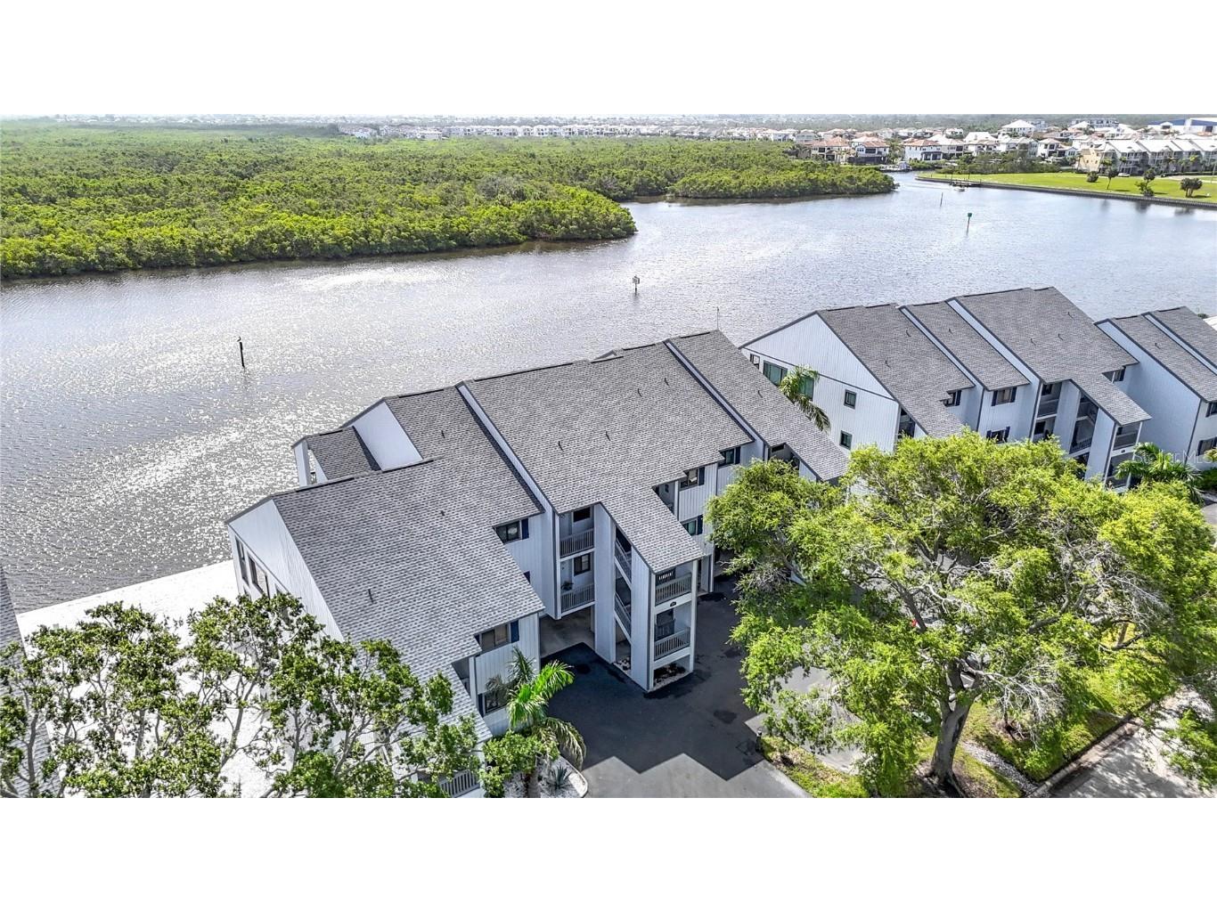 809 Bahia Del Sol Drive #72 Ruskin FL 33570 TB8396504 image59