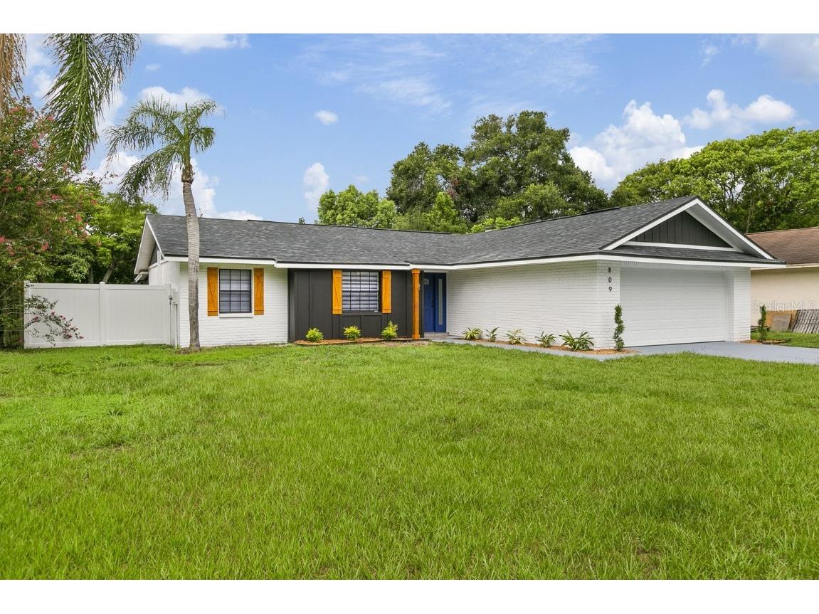 809 Black Knight Drive Valrico FL 33594 T3458597 image1