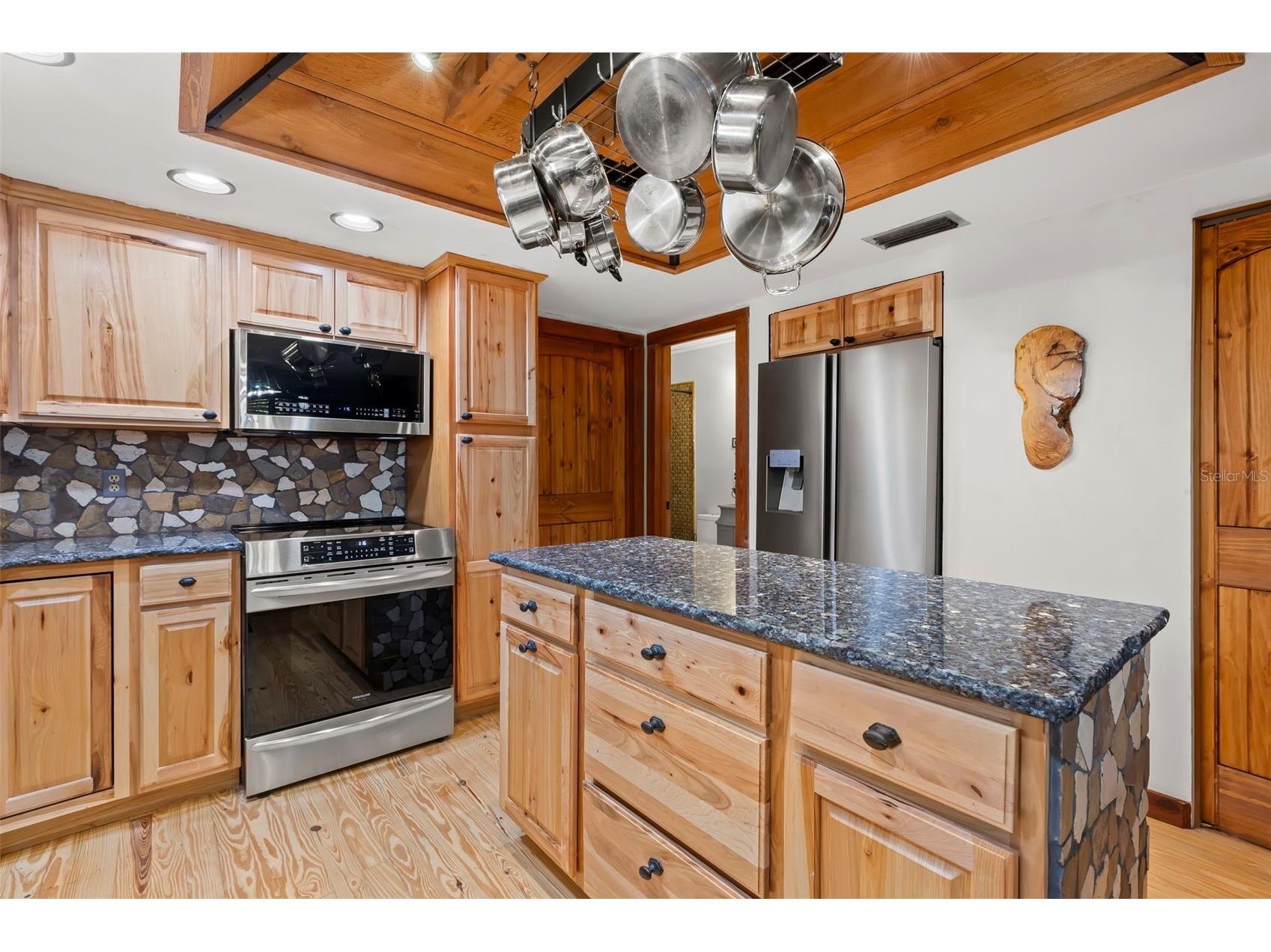 809 Cardinal Avenue Palm Harbor FL 34683 TB8470211 image14